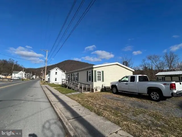 211 N Main St, Yeagertown, PA 17099 - Image #3