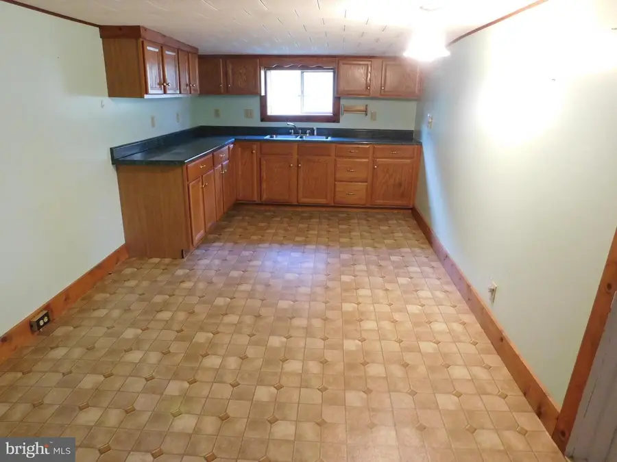 812 Roosevelt Avenue, Lewistown, PA 17044 - Image #3