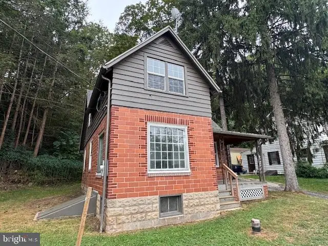 548 Hawstone Rd, Lewistown, PA 17044 - Image #2