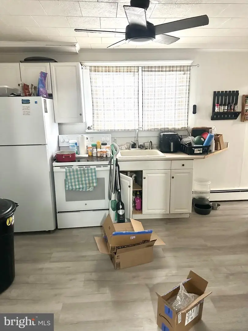 622 W 5th St, Lewistown, PA 17044 - #2