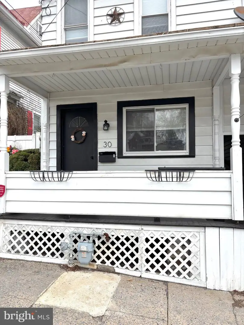30 N Pine St, Lewistown, PA 17044 - #2