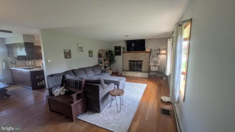 1 N Locke Ave, Yeagertown, PA 17099 - #2