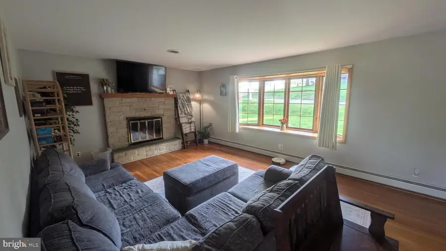 1 N Locke Ave, Yeagertown, PA 17099 - #3