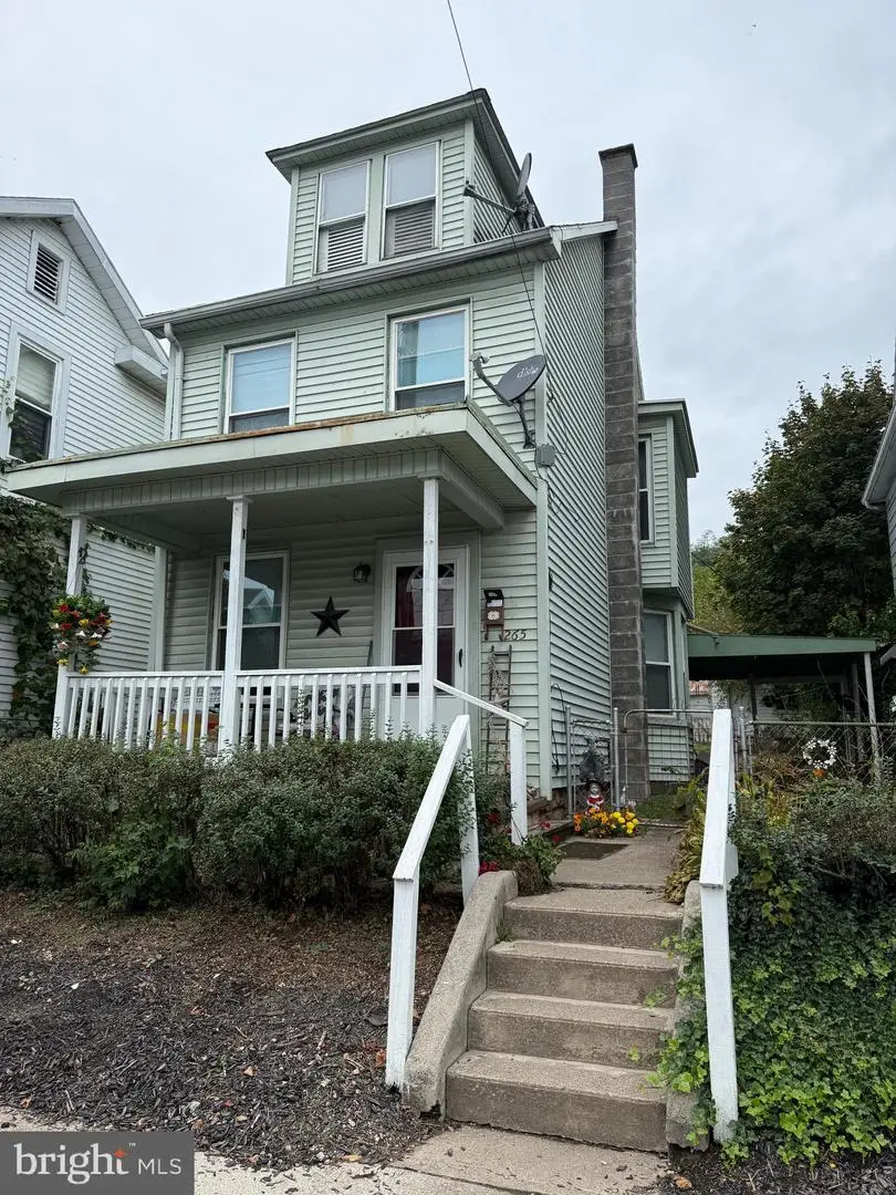 265 W 5th St, Lewistown, PA 17044 - #1