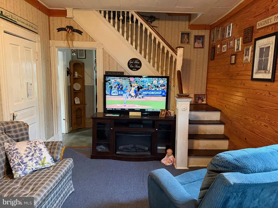 7 Woods Ln, Lewistown, PA 17044 - #3