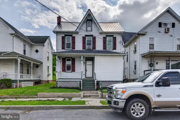 22 N Mann Ave, YEAGERTOWN, PA 17099