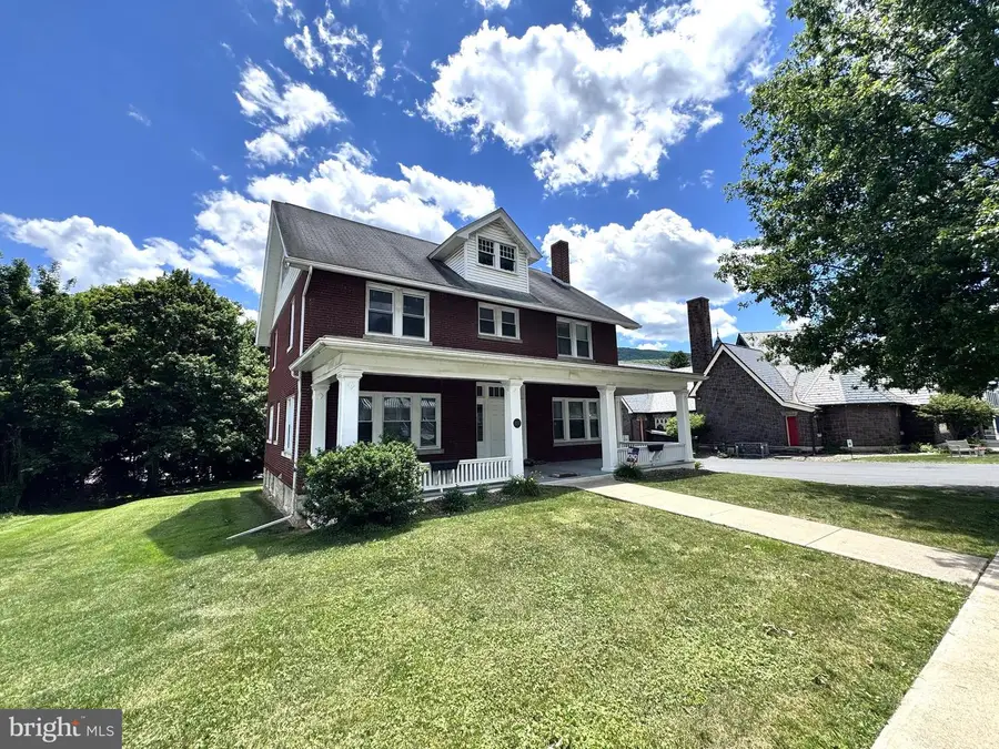138 Walnut St, Reedsville, PA 17084 - #2
