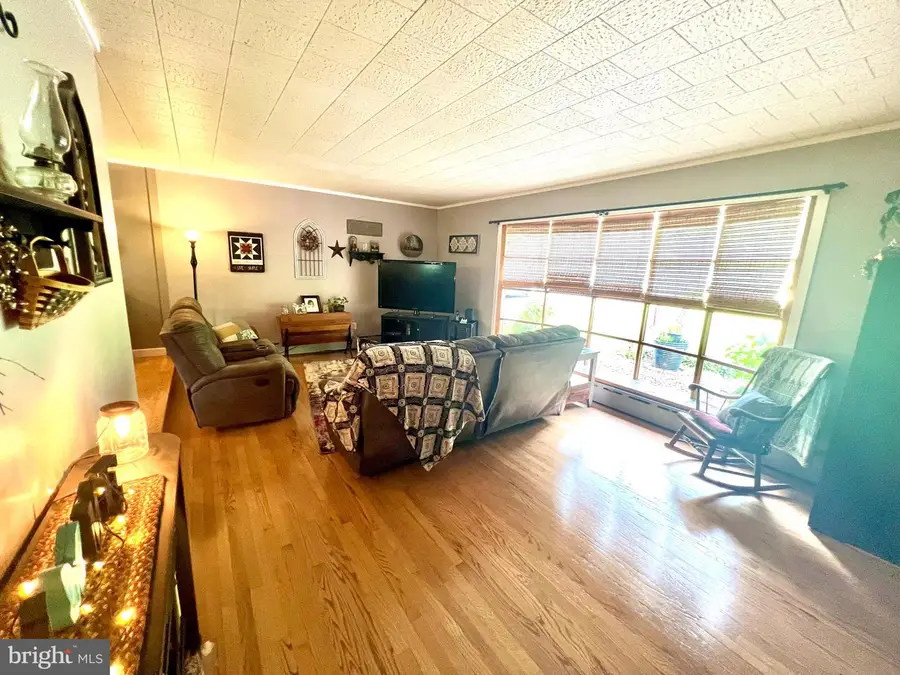 91 Fawn Rd, Reedsville, PA 17084 - #2