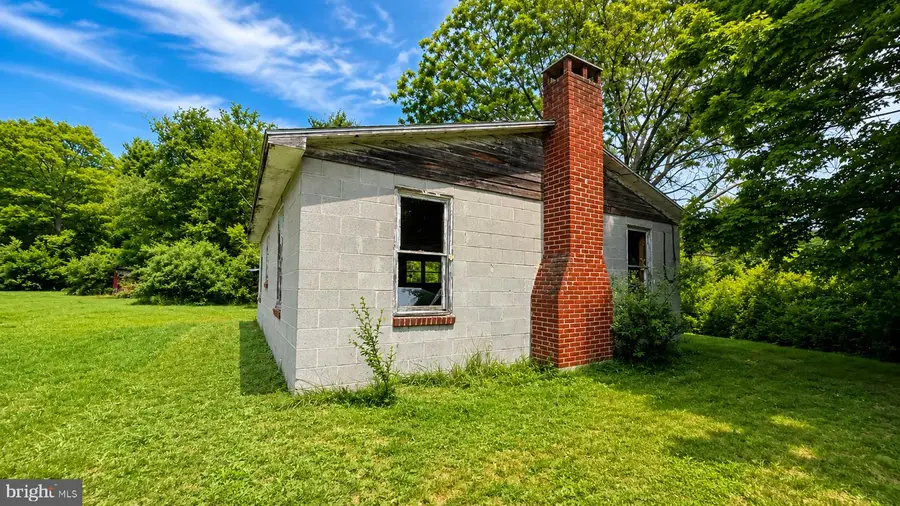 25 Mickey Ln, Milroy, PA 17063 - #3