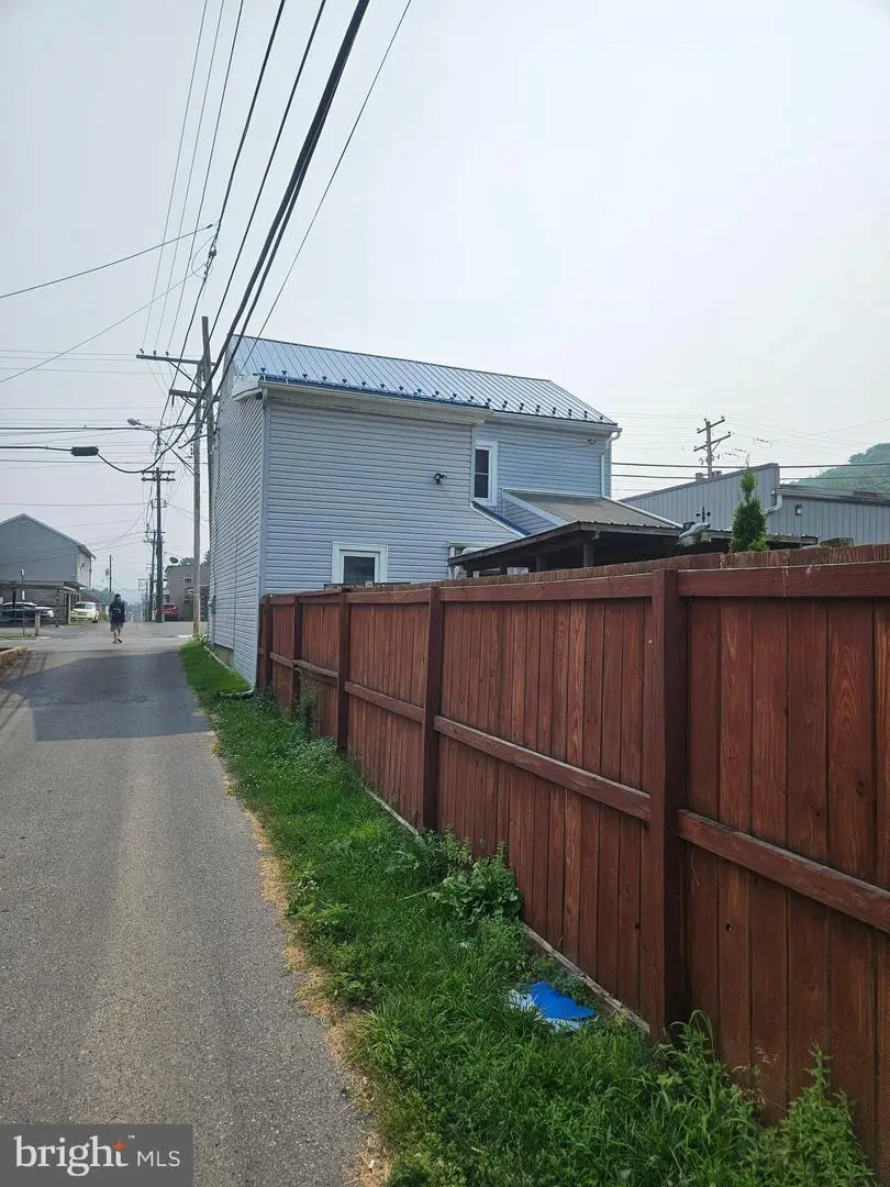 10 South Pine, Lewistown, PA 17044 - #2