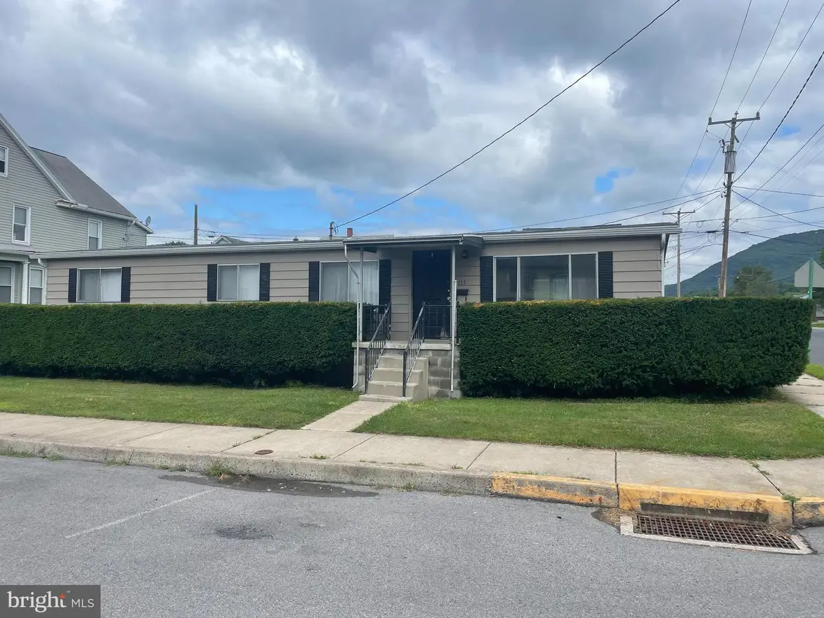 115 2nd Ave, Burnham, PA 17009 - #1