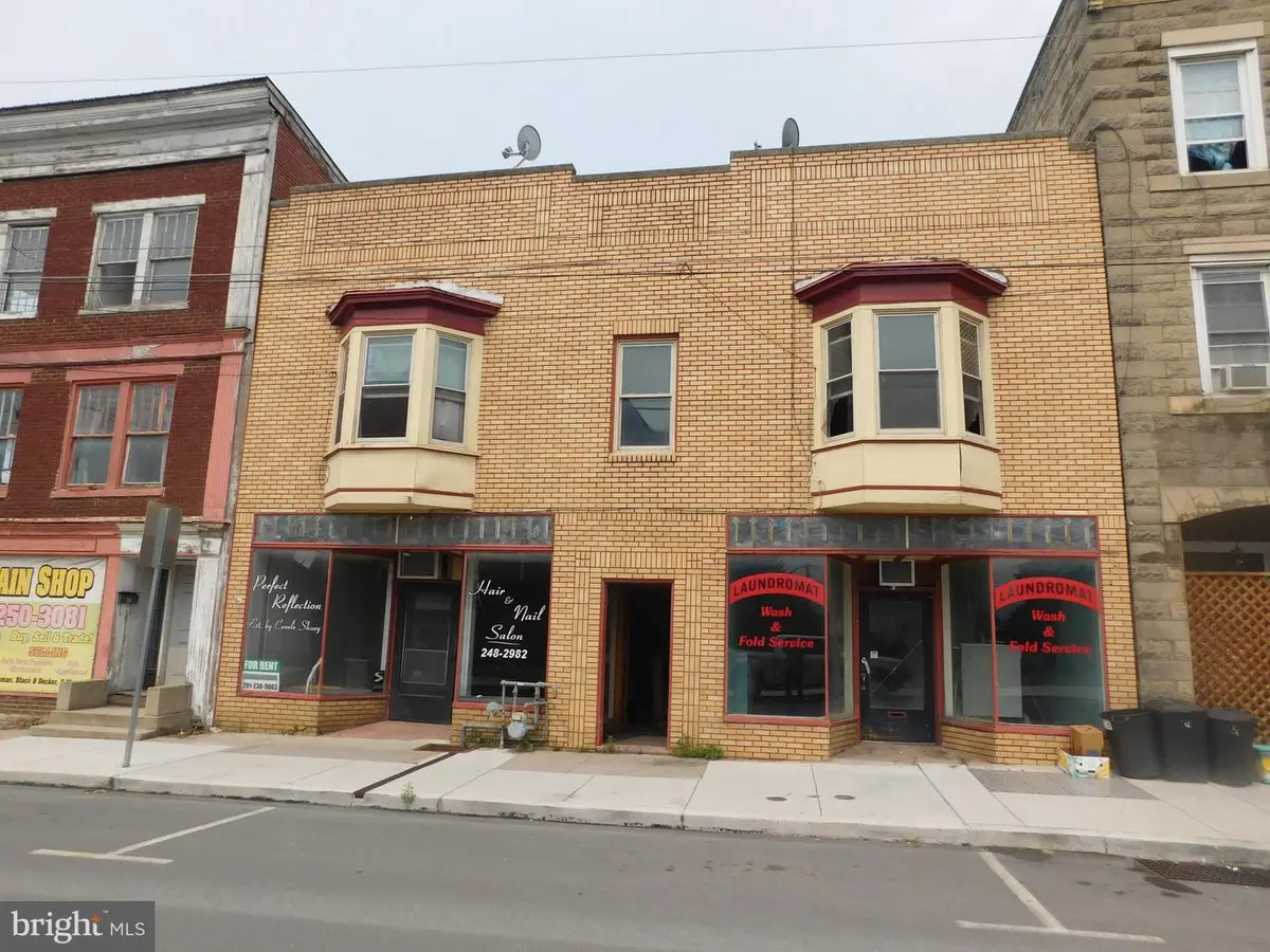 31 Valley Street, Lewistown, PA 17044 - #1