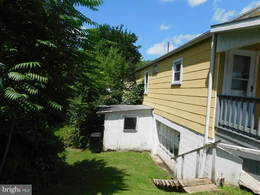205 & 207 Spring Street, Lewistown, PA 17044 - #2