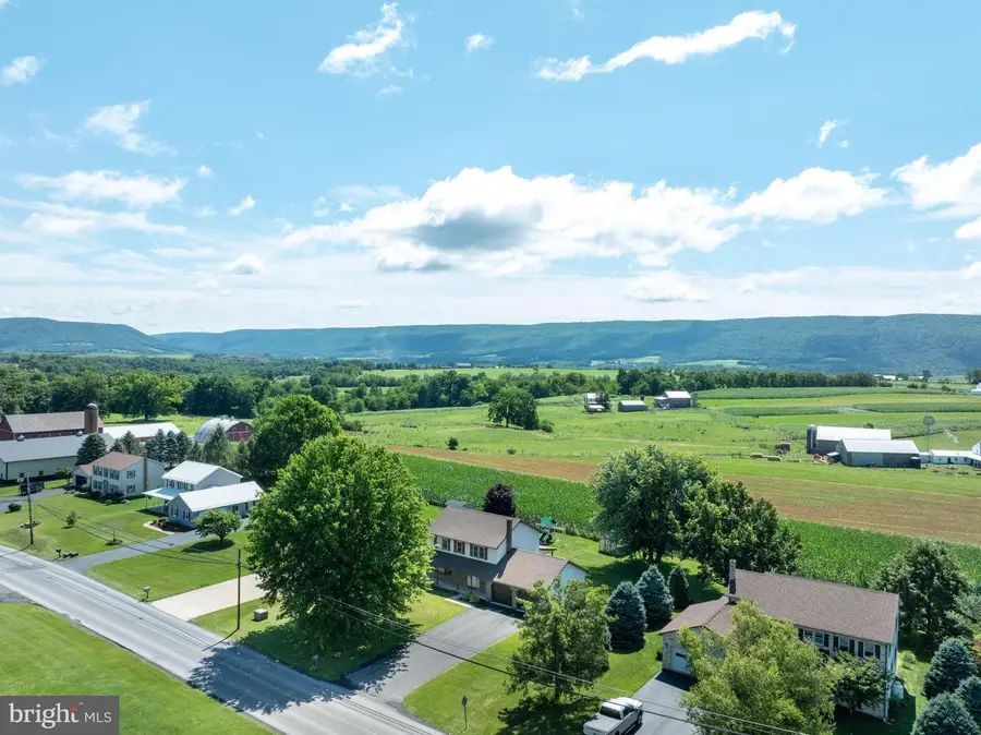 202 Sigler St, Milroy, PA 17063 - #3