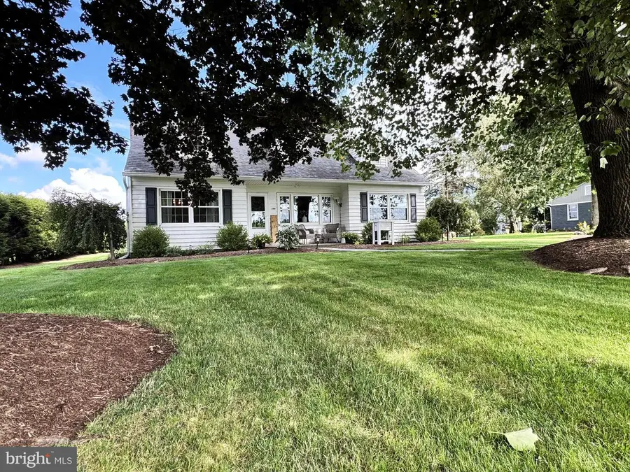 399 Walnut St, Belleville, PA 17004 - #2