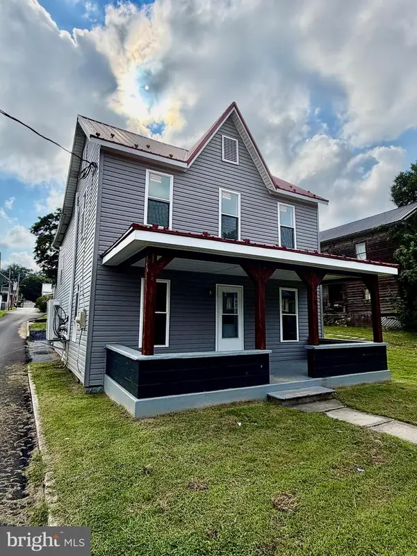 100 N Main Street, YEAGERTOWN, PA 17099
