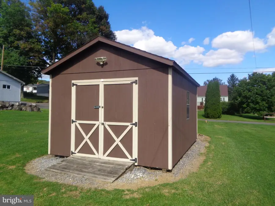 209 Greenwood Ave, Yeagertown, PA 17099 - #2