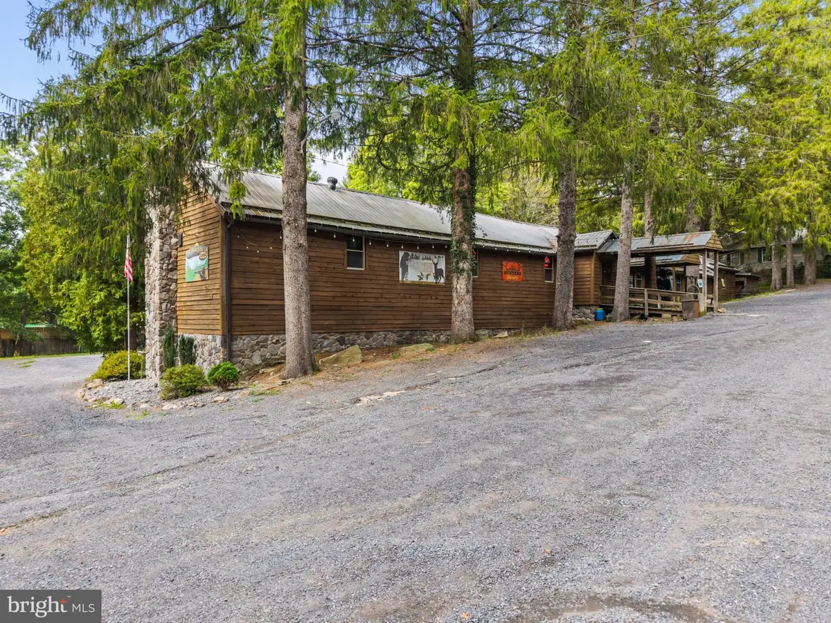 20 Jack Pine Cir, Milroy, PA 17063 - #1