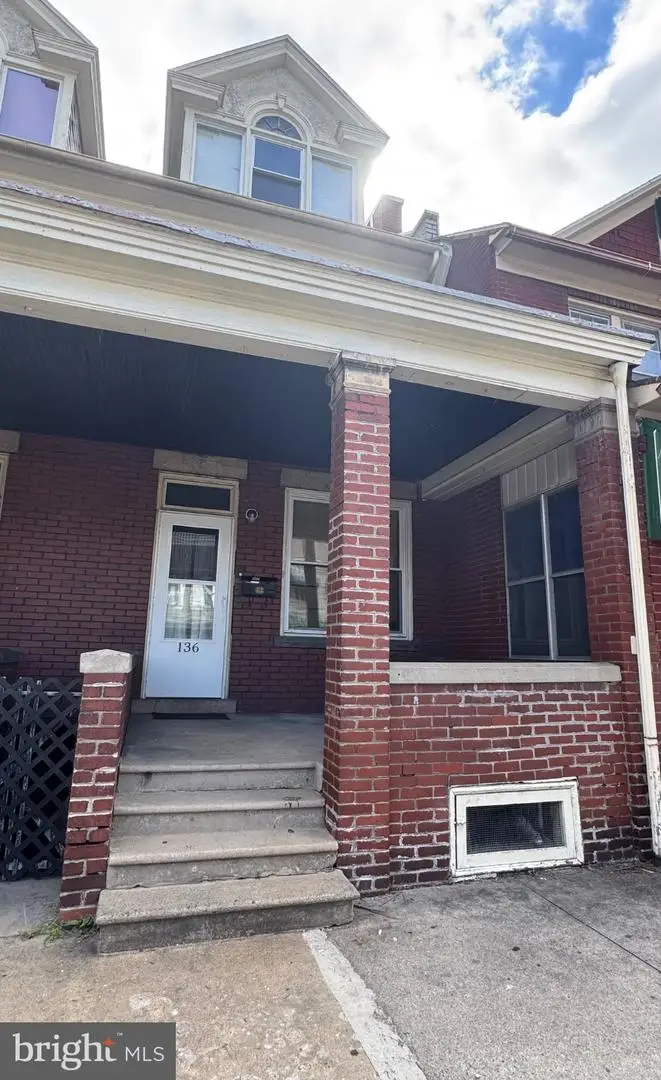 136 W 3rd St, Lewistown, PA 17044 - #1
