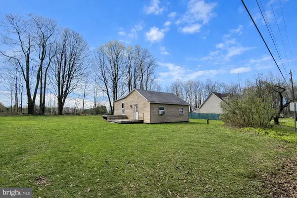 4574 Highland Rd, KANE, PA 16735