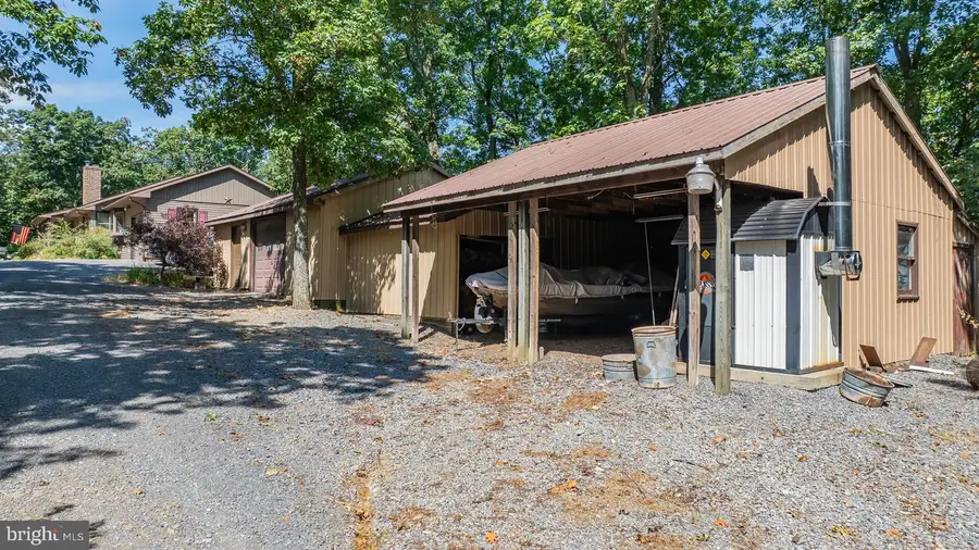 165 Mountain Rd, Milton, PA 17847 - #2