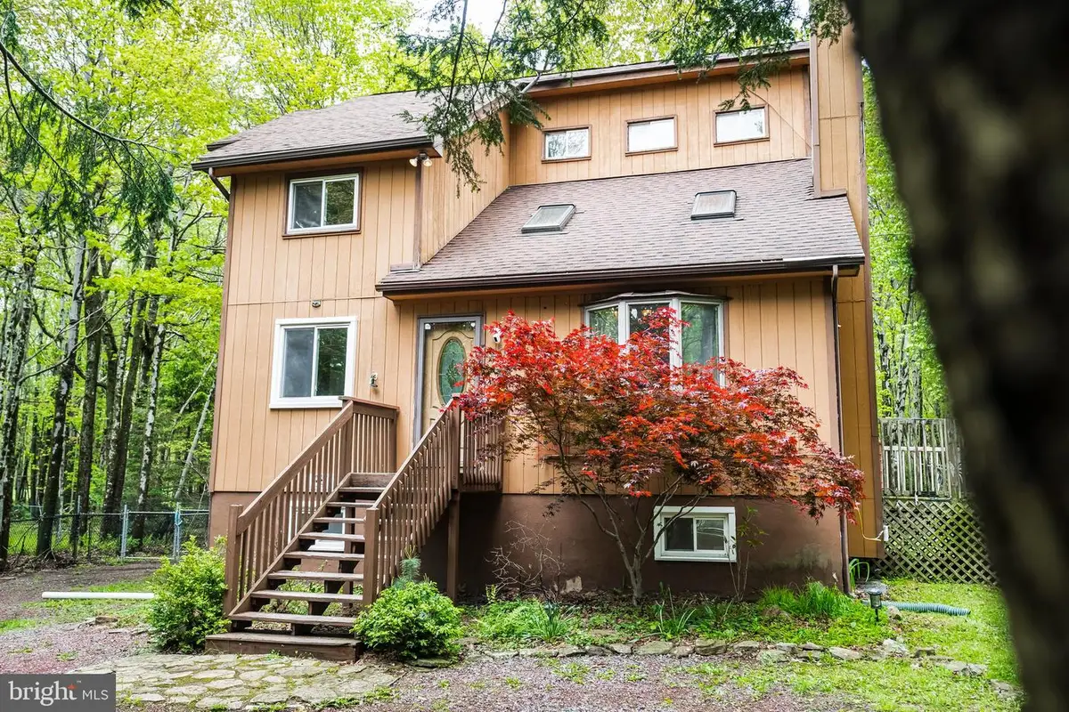 205 Victory Ln, Long Pond, PA 18334 - Image #1