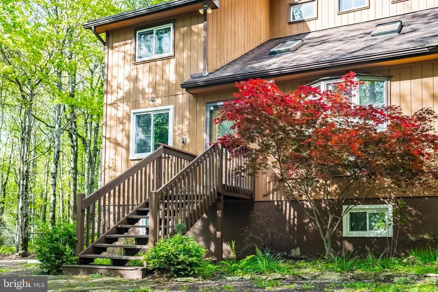 205 Victory Ln, Long Pond, PA 18334 - Image #3