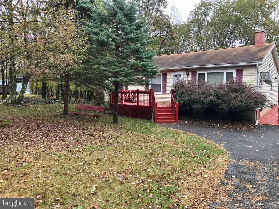 94 Clearbrook Dr, Albrightsville, PA 18210 - Image #3