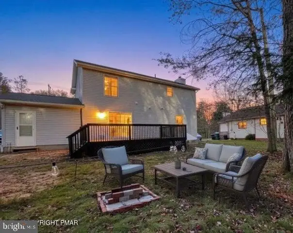 1120 Country Place Dr, Tobyhanna, PA 18466 - Image #2