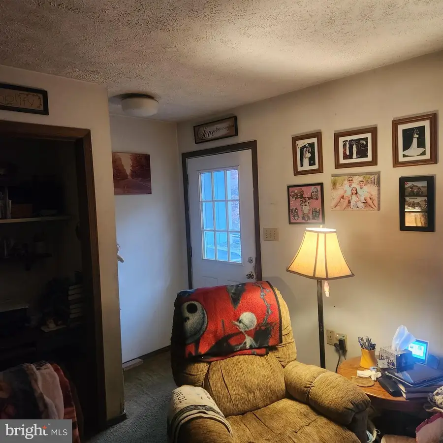 2175 Sky High Dr, Bartonsville, PA 18321 - Image #3