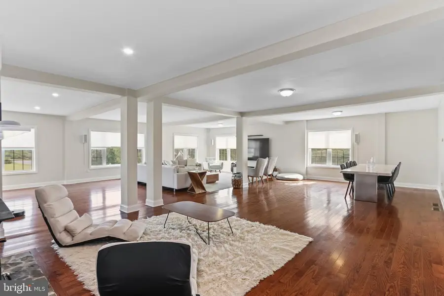 521 Greenview Dr, Saylorsburg, PA 18353 - Image #3