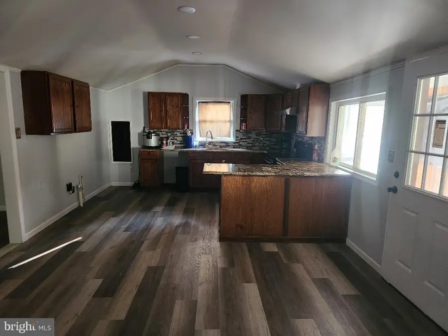 22 Mountain Top Rd, East Stroudsburg, PA 18302 - Image #3