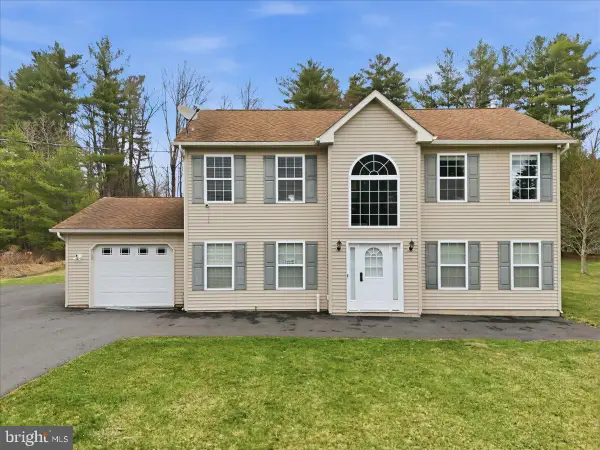 136 Kimberly Dr, BLAKESLEE, PA 18610