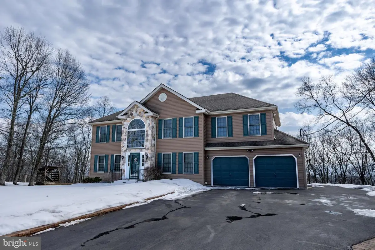 337 Clicko Ln, East Stroudsburg, PA 18301 - #1