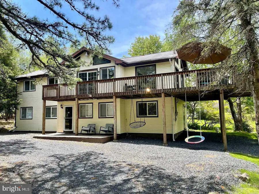 177 Elmwood Dr, Albrightsville, PA 18210 - #2