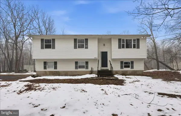 2320 Elmhurst Rd, EAST STROUDSBURG, PA 18302