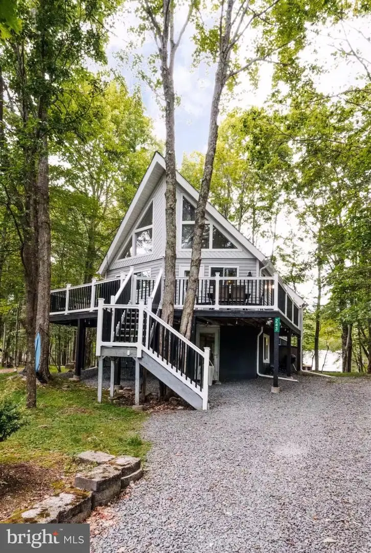 243 Trout Creek Dr, Pocono Lake, PA 18347 - #1