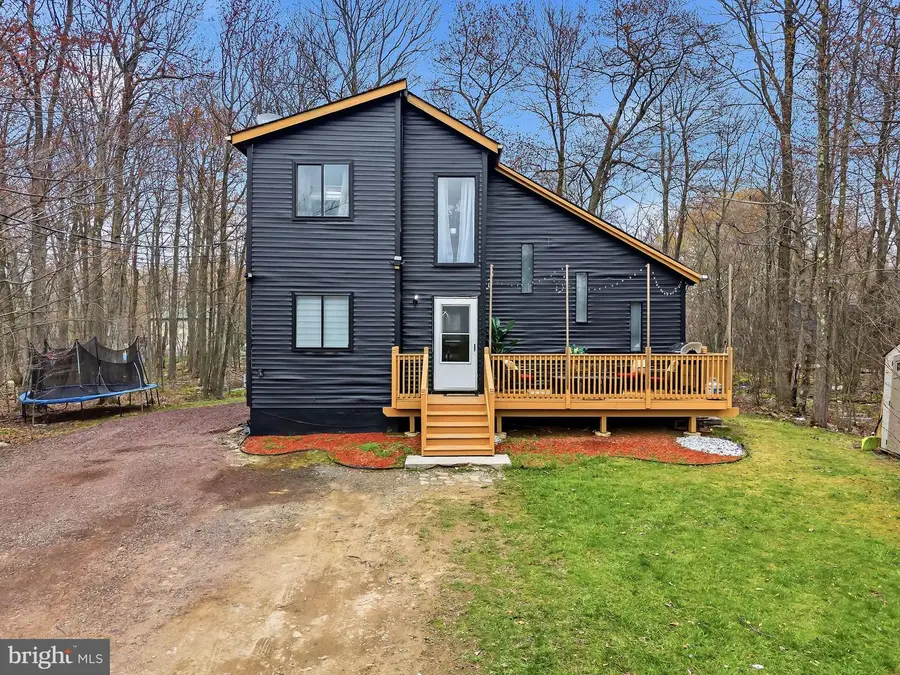 9196 Buttonwood Ct, Tobyhanna, PA 18466 - #2