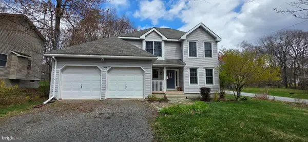 1624 Cotswold Rd, TOBYHANNA, PA 18466