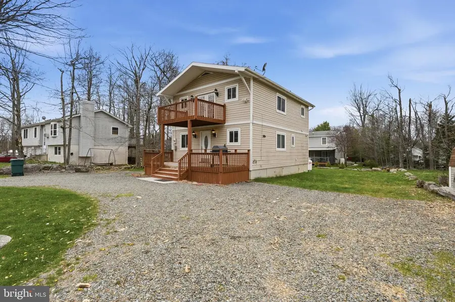 1117 Knollwood Dr, Tobyhanna, PA 18466 - #2