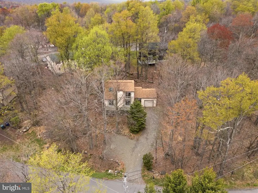 2231 Overlook Dr, Tobyhanna, PA 18466 - #2