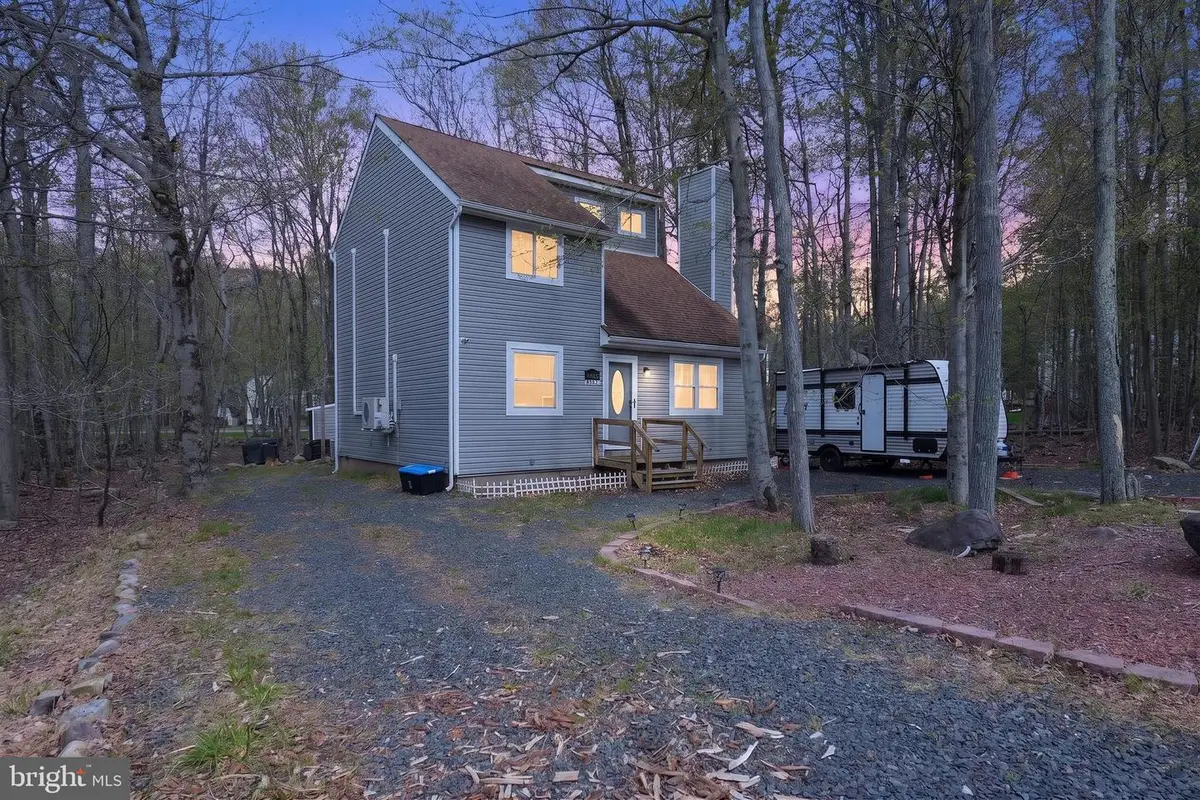 8962 Pheasant Ln, Tobyhanna, PA 18466 - #1