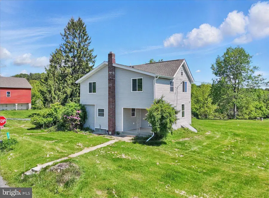 1652 Bonser Rd, Saylorsburg, PA 18353 - #2