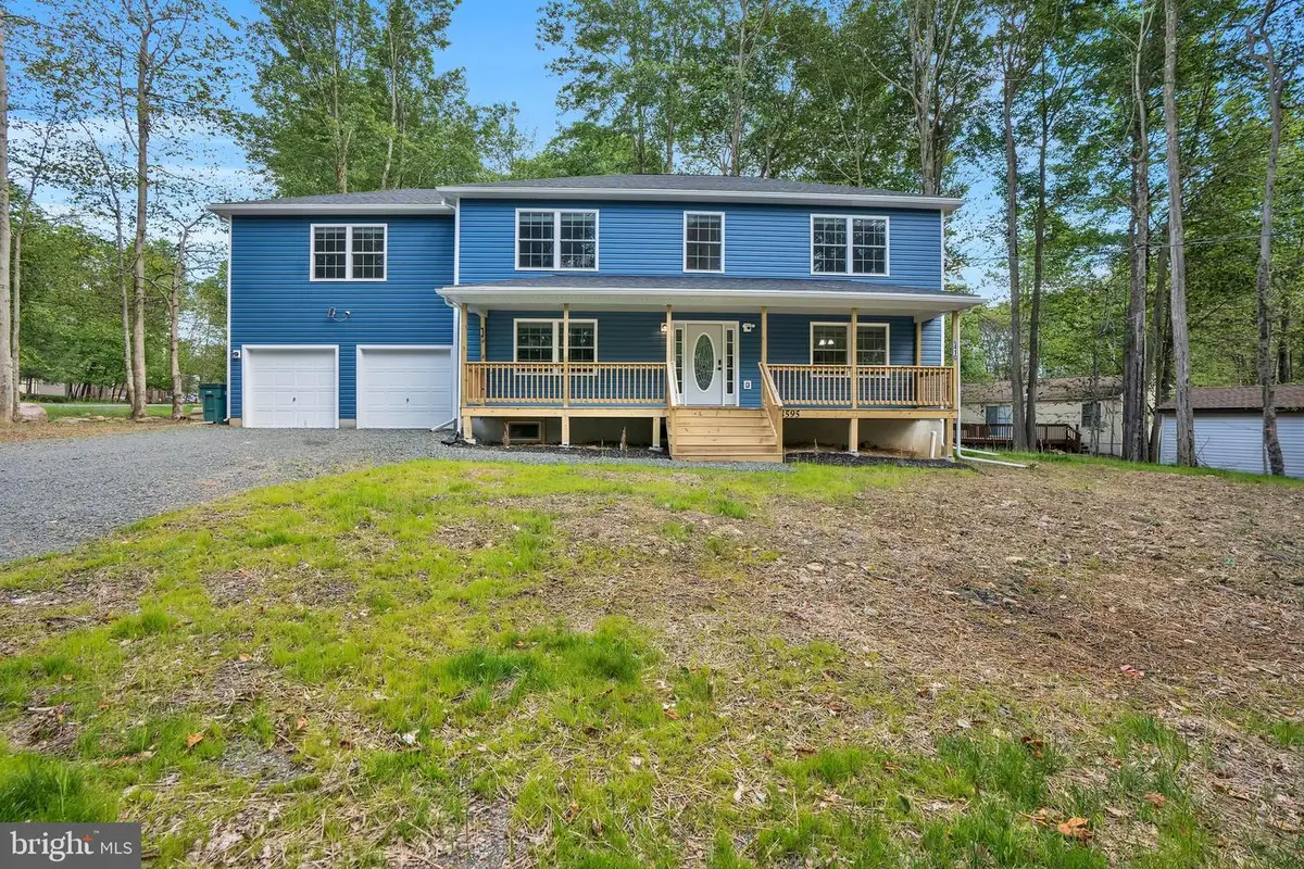8595 Periwinkle Dr, Tobyhanna, PA 18466 - #1