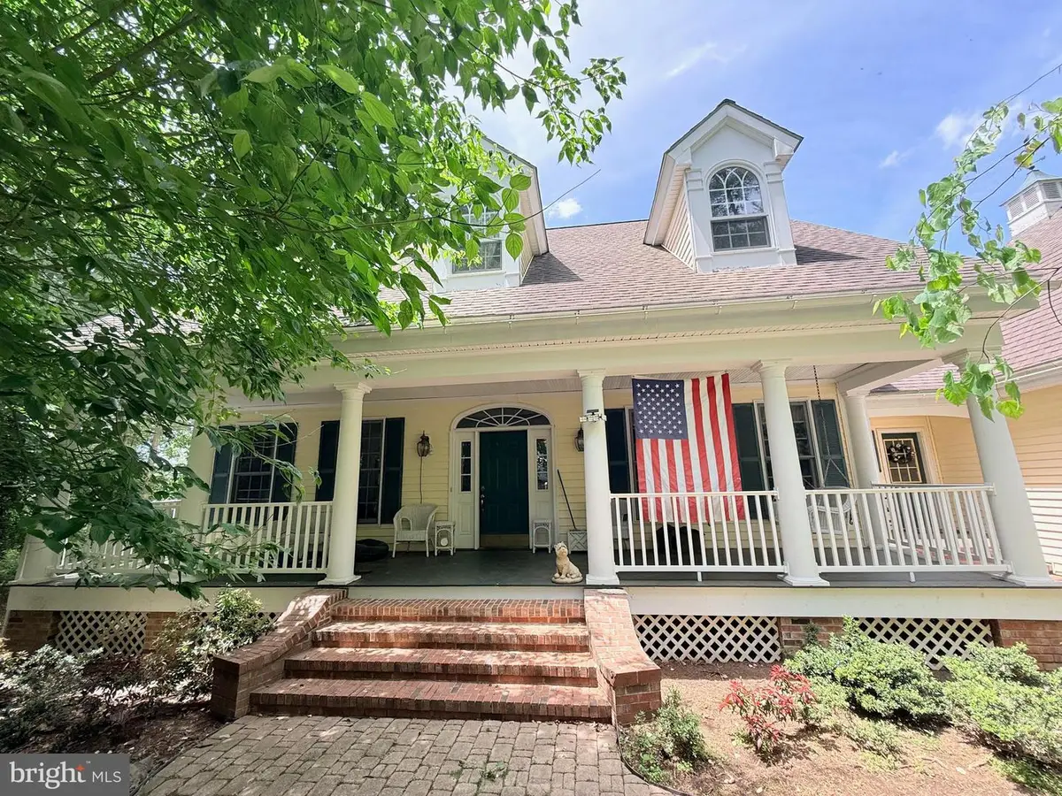 237 Eastshore Dr, East Stroudsburg, PA 18301 - #1