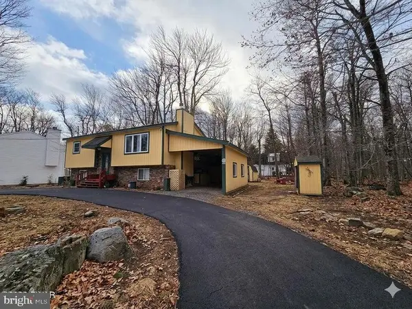 1293 Winding Way, TOBYHANNA, PA 18466