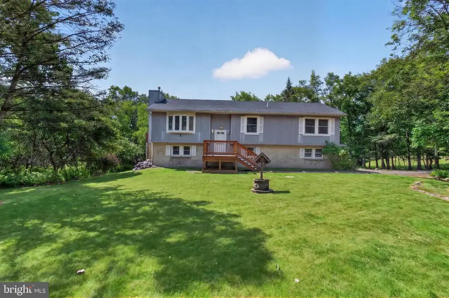 434 Scenic Dr, Albrightsville, PA 18210 - #2