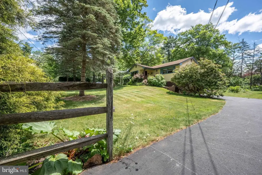 5226 Beechwood Rd, Blakeslee, PA 18610 - #3