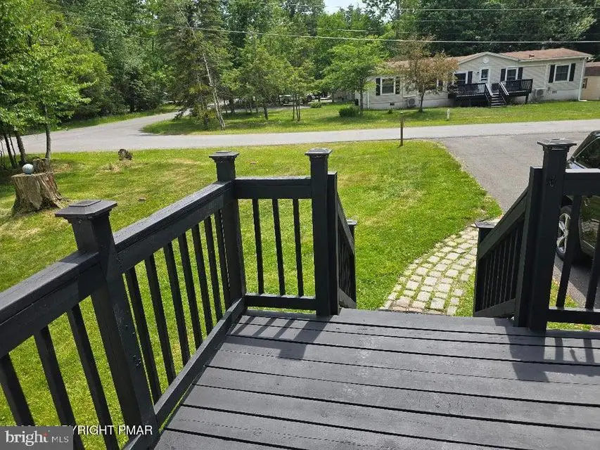 8111 Coco Dr, Pocono Summit, PA 18346 - #2