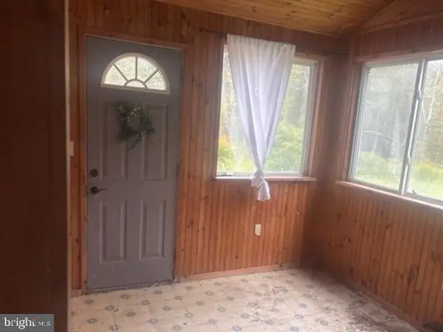 1403 Prospect St, Tobyhanna, PA 18466 - #3